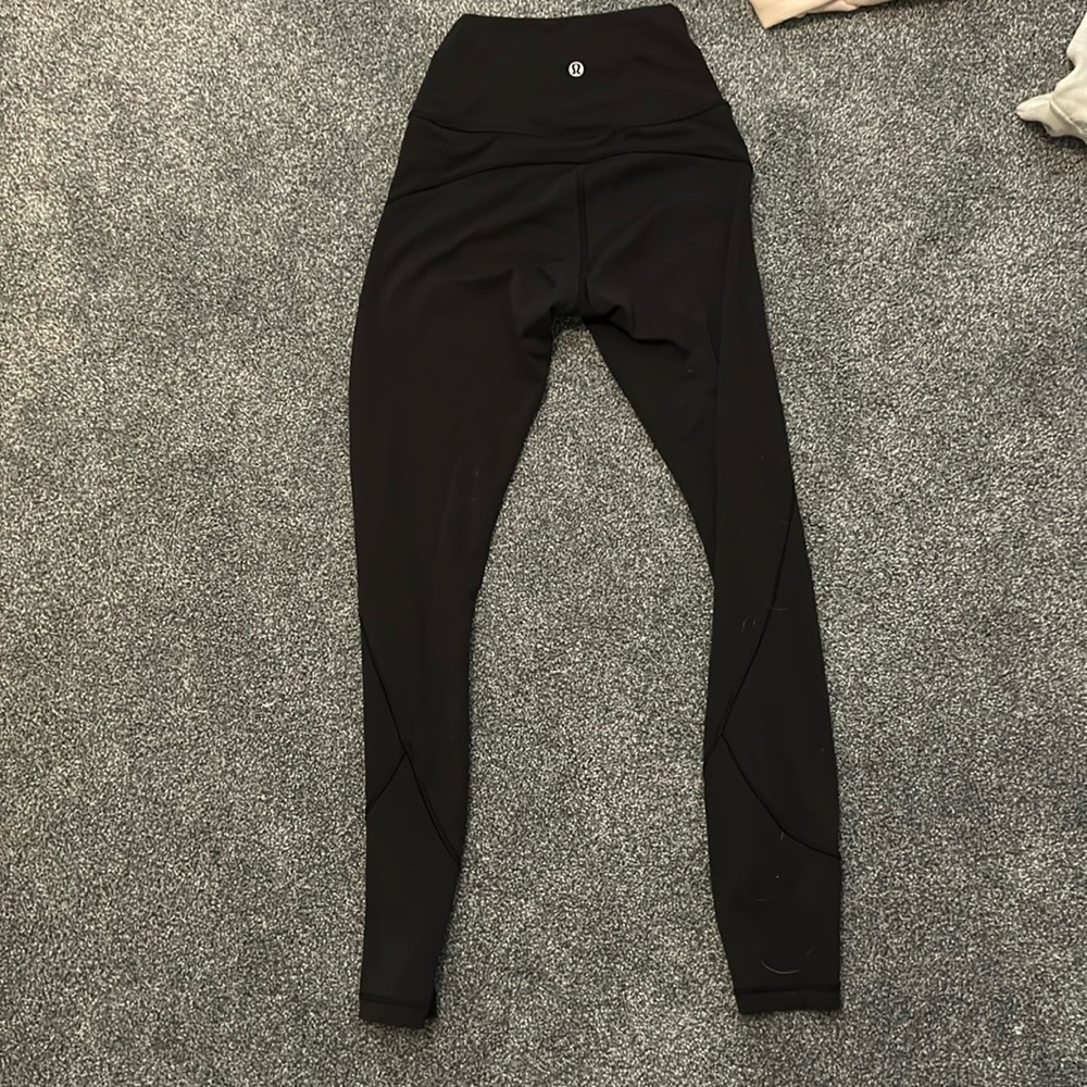 Black lululemon Align Leggings